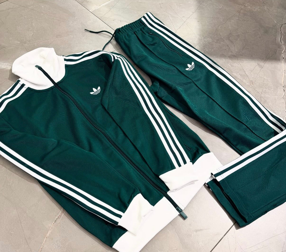 Tuta Adidas prima linea originals