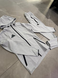 Adidas Tech Grigia