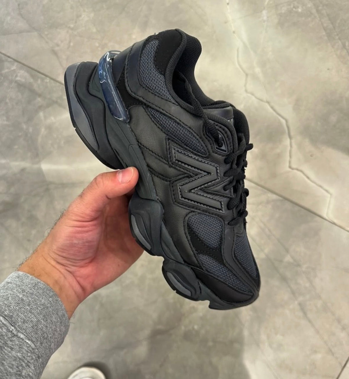New Balance 9060