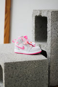 Jordan 1 Mid Flowers
