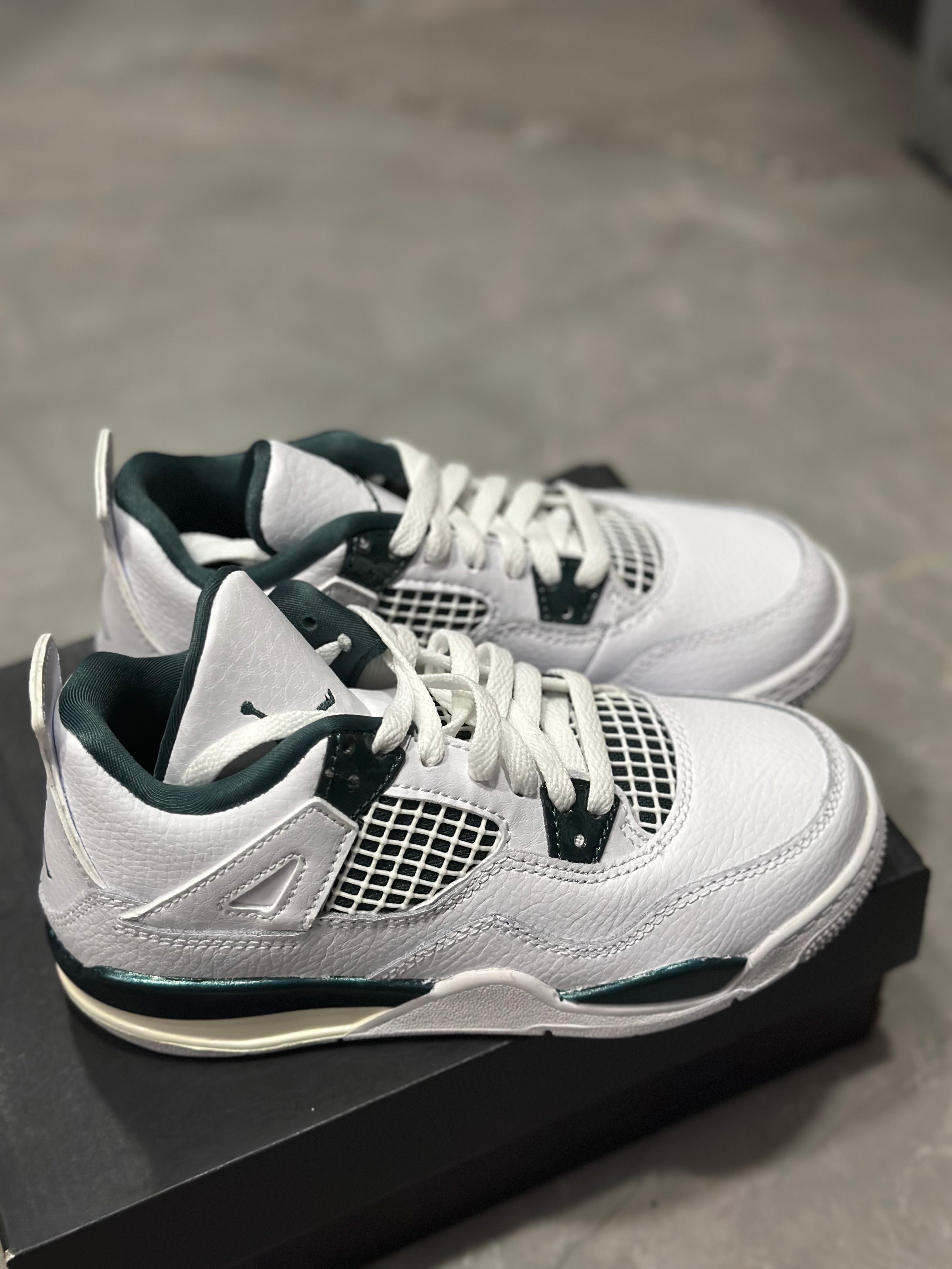 JORDAN 4 RETRO