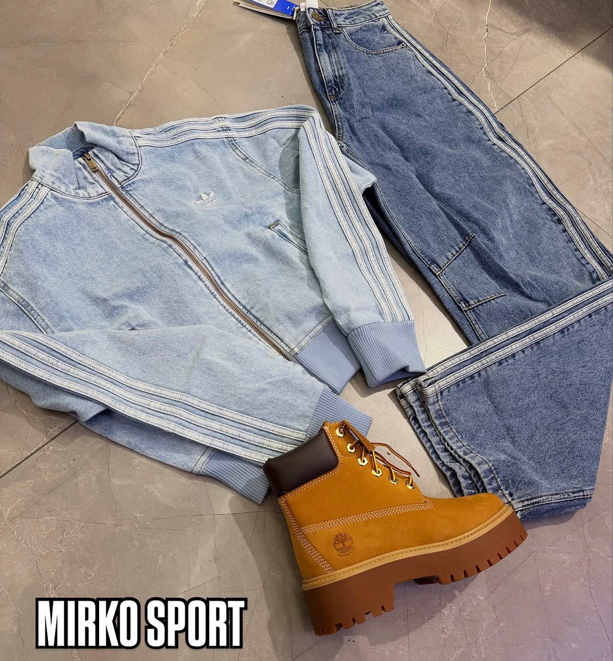 Completo Adidas denim chiaro
