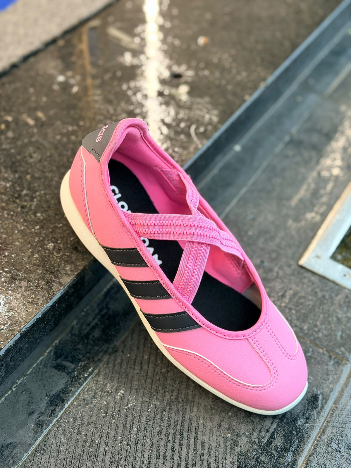 Adidas Barreda Pink