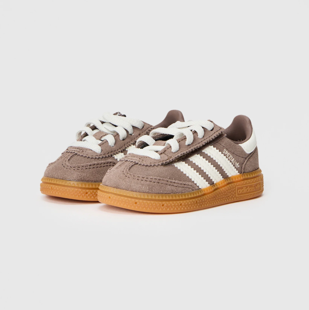 HANDBALL SPEZIAL
