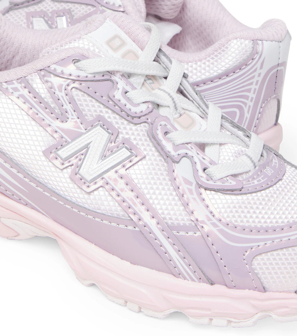 New Balance 740